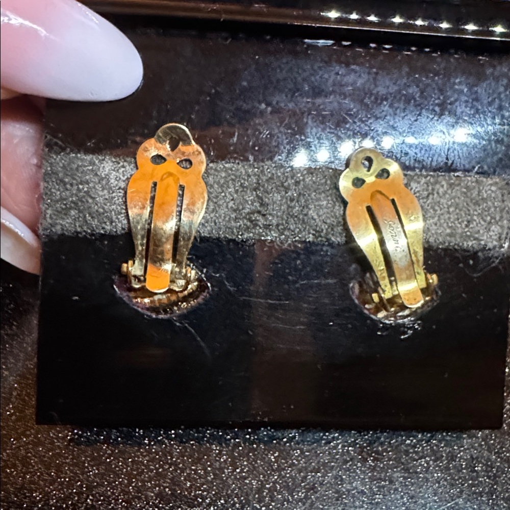 Anne Klein Gold and Pearl Earrings - Picture 2 of 3